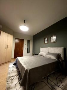 Oda Tirana - 142