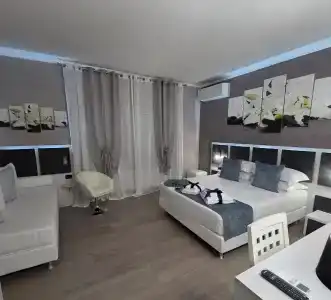 Albis Rooms Guest House - 40