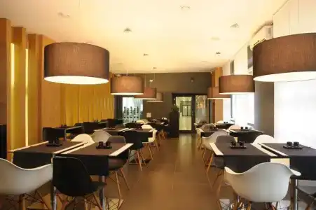 Tomášov - 18