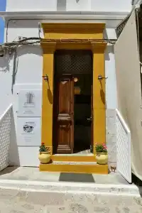 Douskos Guesthouse - 0