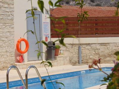 Charalambos Holiday Cottage - 12
