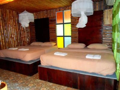 Khao sok tree house resort - 5