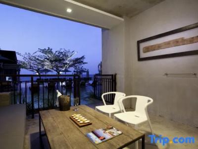 Pattaya Modus Beachfront Resort - 72