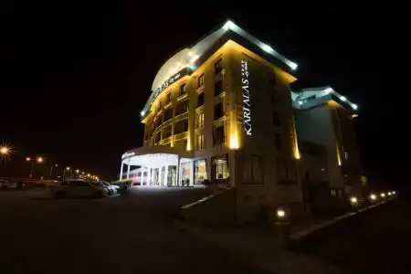 Karpalas City & Spa - 0