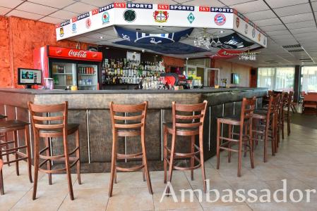 Ambassador - Free Parking - 21