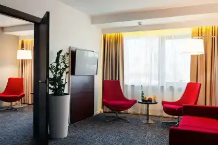 Park Inn by Radisson Kyiv Troyitska - 45