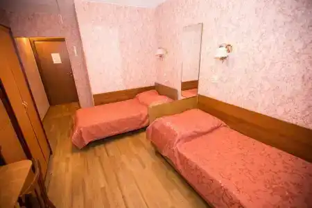 Октябрь - 104