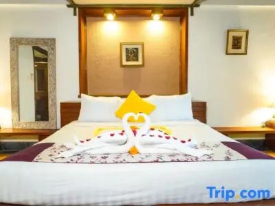 Alam Puri Art Museum Resort & Spa - 108