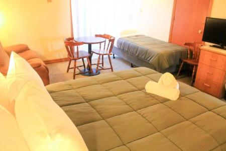 St Georges Motor Inn - 80
