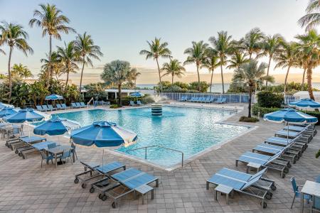 Oceanside and Suites - 16