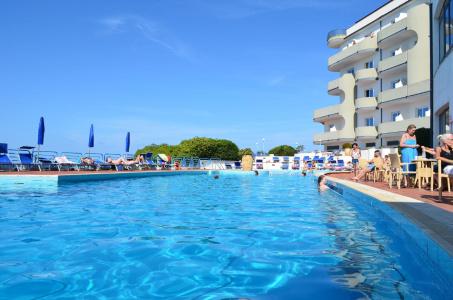 Carlton Riviera - 8
