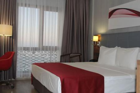 Ramada by Wyndham Van - 23