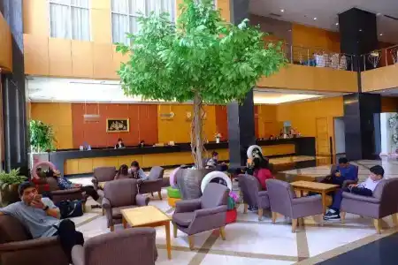 Diamond Plaza - 1