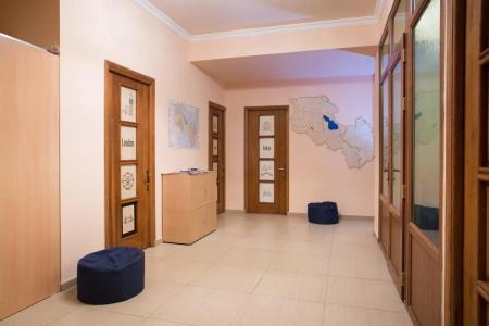 Umba Hostel & Tours - 8