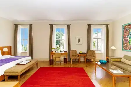 Tomtom Suites - 33