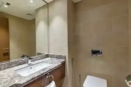 DoubleTree by Hilton Downtown - 55