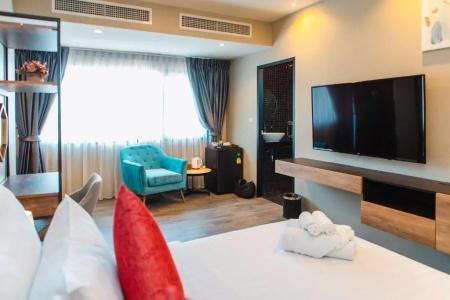 Triple L Patong Beach Phuket - 168