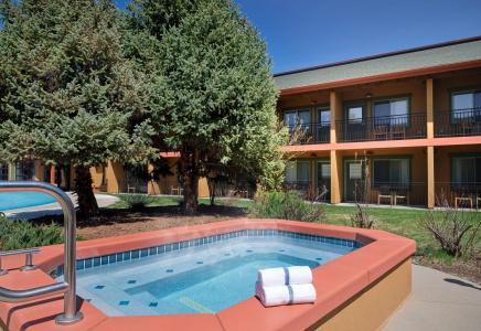 Holiday Inn, An Ihg - 29