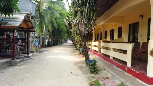 Best Beach Bungalows - 16