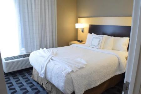 TownePlace Suites by Marriott Houston Westchase - 45