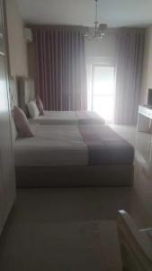 Flower Residence - 76