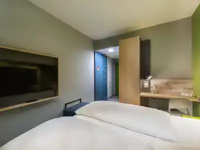ibis Styles Stuttgart Vaihingen - 4