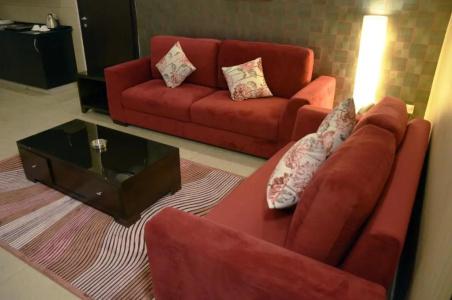 City Rose Suites - 202