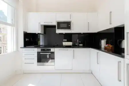 Manson Place - 18