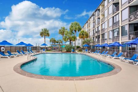 Ocean Club a Ramada by Wyndham - 10