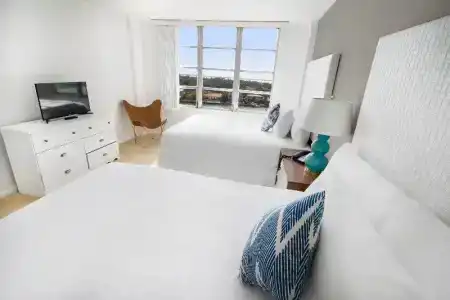 Seacoast Suites on Miami Beach - 77