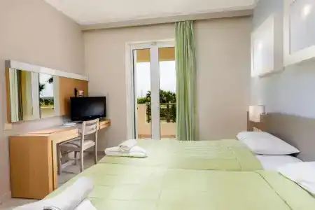 Sovereign Beach - 3