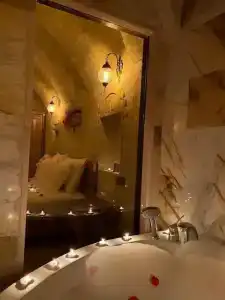 Calypso Cave Suites - 46