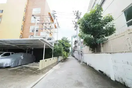 Living Naraa Place - 14