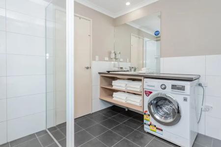 Quality Suites Banksia Gardens- Apartment - 218