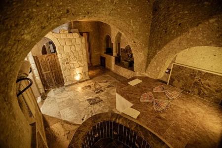 Oread Cave Suites - 243