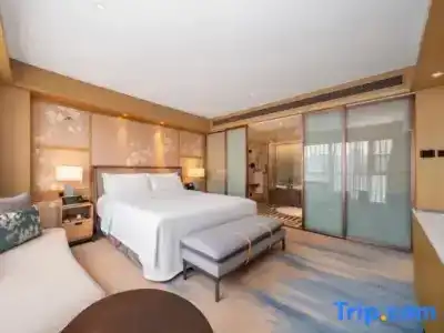 The Lakeview - 74