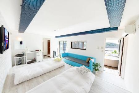 Xyz Private Spa And Seaside Resort - 36