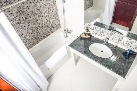 Royal Vista - 7