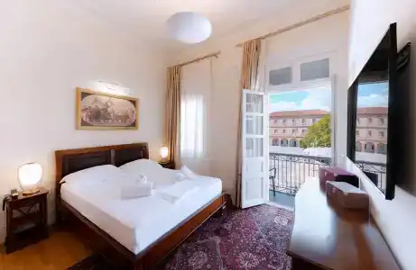 Castellano & Suites - 149