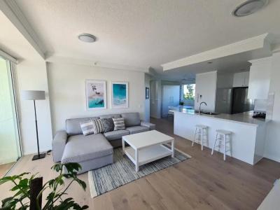 Crystal Bay On The Broadwater - 353