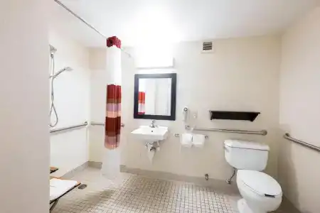 Red Roof Inn Plus+ San Antonio Downtown - Riverwalk - 49