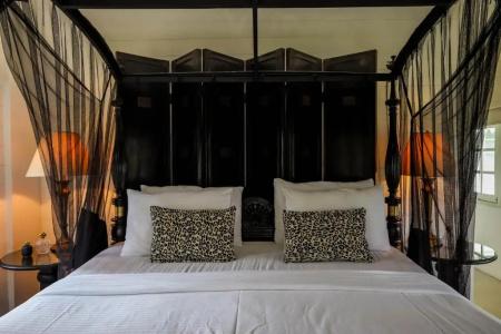 The Flame Tree Estate & - 150