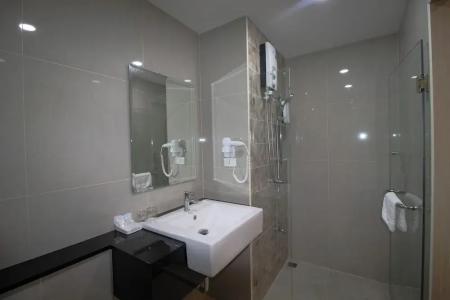 Phavina Rayong Sha Extra Plus - 196