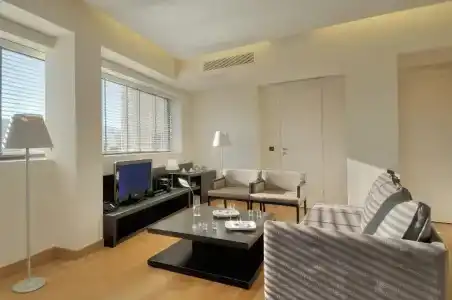 o&b Athens Boutique - 193