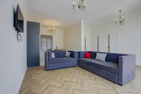 Апарт-отель Novel & Apartments - 81