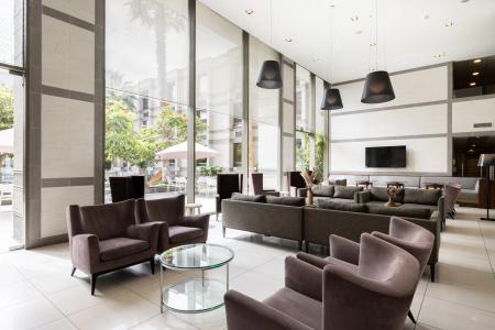 Holiday Inn Express -, An Ihg - 25