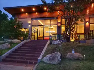 Nutchana Hill Boutique - 19