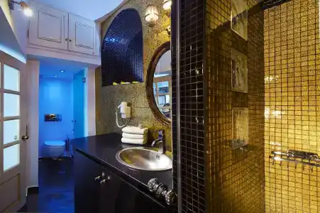 Hyperion Oia Suites - 14