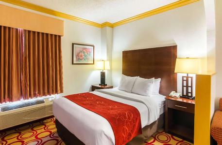 Quality Suites - 44