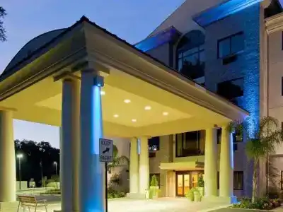 Holiday Inn Express & Suites-West Navy Base, An Ihg - 1